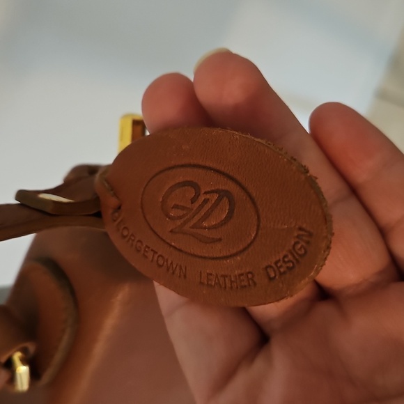 Georgetown Leather Design Bag - Picture 5 of 15